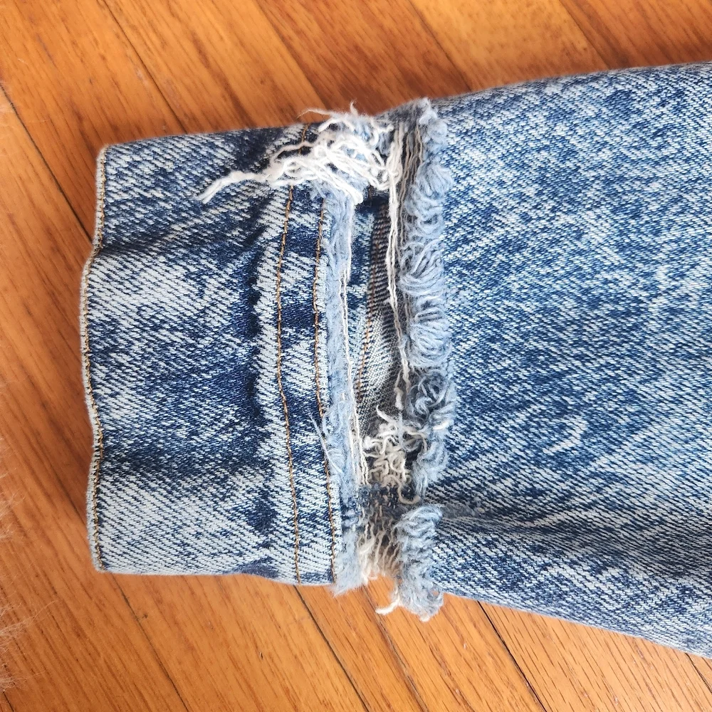 Vintage Lee Large Tall Acid Wash Denim Trucker Jacket Blue Jean Distressed 90s